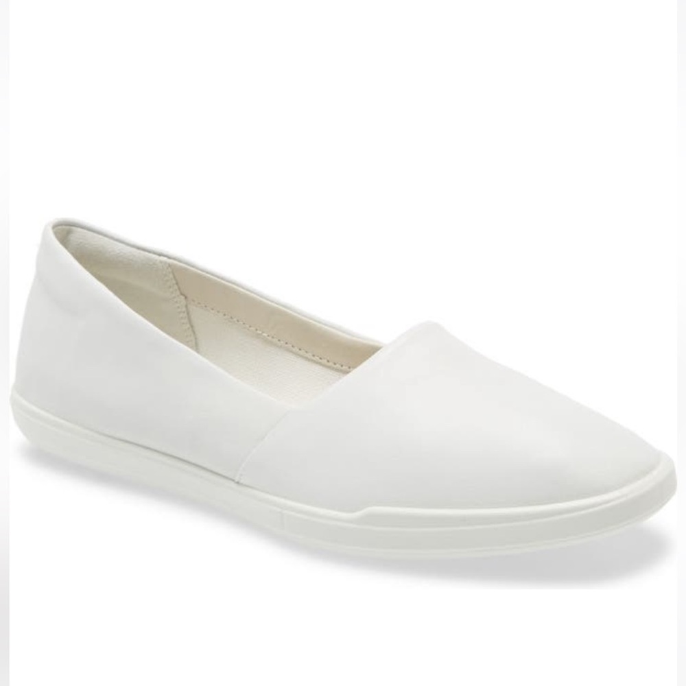 Primark white ballets size 7